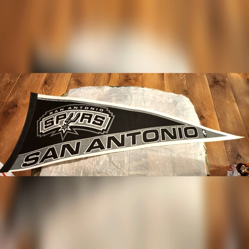 Rico Industries Tag Express NBA San Antonio Spurs Pennant